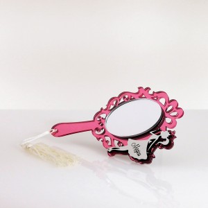 Bambolina specchio con manico in plex specchio rosa