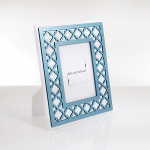 Portafoto rettangolare legno laccato bianco cornice design greca in plex perlato turchese