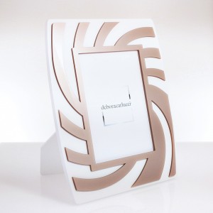 Portafoto stondato legno laccato bianco cornice design vortice in plex specchio beige