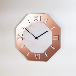 Orologio da parete ottagonale in plex specchio bronzo e stampa marmo beige