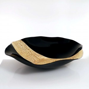 Centrotavola in vetro laccato nero con decoro foglia oro