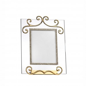 Small picture-frame glass and gold metal